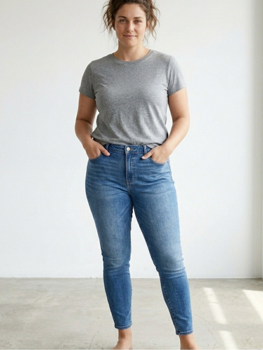 American Eagle Hi‑Rise Jeggings – Size 14 | Stretch Denim | Clean‑Girl Casual